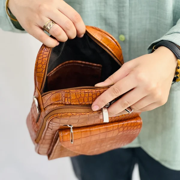 کیف اسپرت چرم راگا داخل