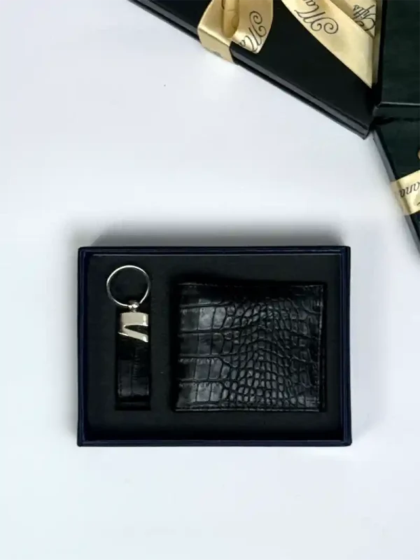 ست دو تیکه چرم مدل کارا جاکلیدی - Image 10