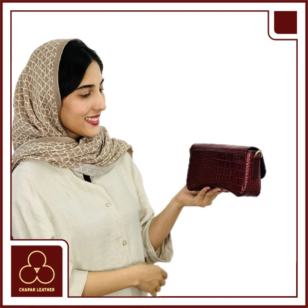 کیف مجلسی چرم زنانه جورجیا پشت