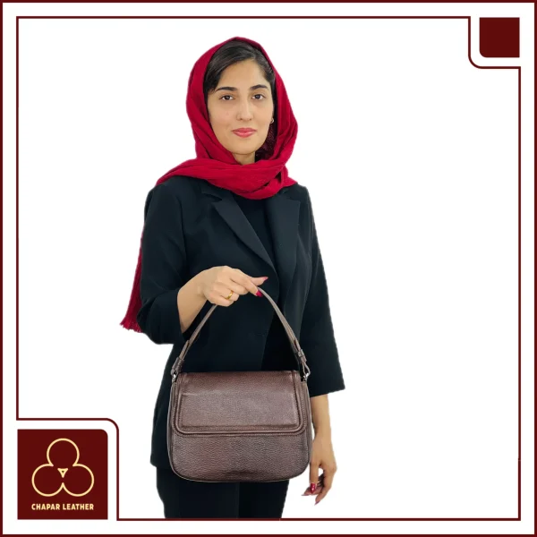 کیف زنانه چرم آرمیس قهوه ای فلوتر