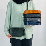 کیف دوشی زنانه چرم مدل اذر