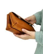 کیف چرم دوشی زنانه مدل تیام کوچک - تصویر 15