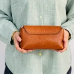 کیف دوشی زنانه چرمی مدل تیام کوچک پشت