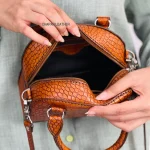 کیف چرم زنانه دستی دوشی مدل ژینوس - Image 10