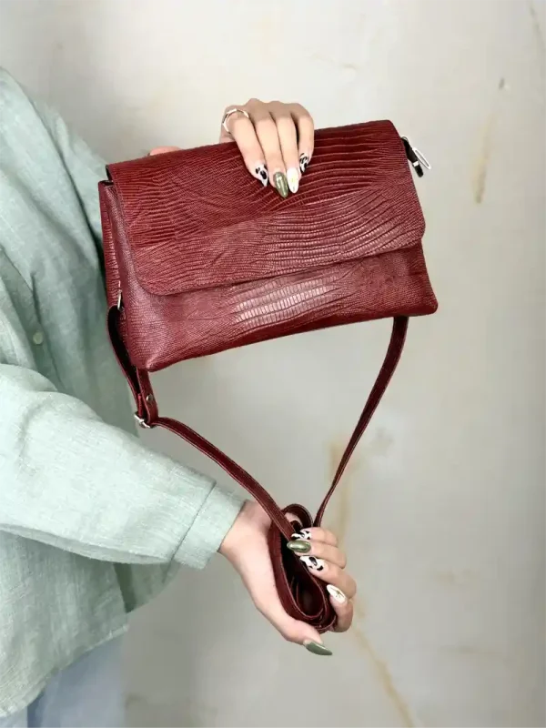 کیف چرمی زنانه مدل تیام بزرگ - Image 9