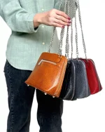 کیف دوشی زنانه چرم مدل دارا کوچک