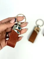 جاکلیدی چرم طبیعی عسلی لیزارد